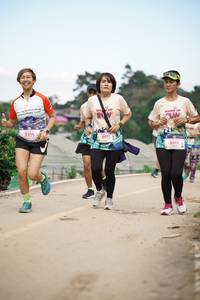 BIB: 8216, 2011, 8013
                            <button type="button" onclick="openModal(18895544)" class="btn btn-primary btn-sm float-right btn-popup" data-toggle="modal" data-target=".modal-high-quality">
                        <i class="fas fa-shopping-cart"></i> Add to Cart
                    </button>
                                            <button type="button" onclick="isThisMe(18895544, true)" class="btn btn-success btn-sm float-right btn-popup btn-isme hidden" data-toggle="tooltip" data-placement="bottom" title="นี่คือรูปของคุณใช่ไหม คลิกที่นี่เพื่อเอาเข้าอัลบั้ม">
                        <i class="fas fa-plus"></i> Add to album
                    </button>
                    <button type="button" onclick="isThisMe(18895544, false)" class="btn btn-warning btn-sm float-right btn-popup btn-isnotme hidden">
                        <i class="fas fa-ban"></i> Remove from album
                    </button>